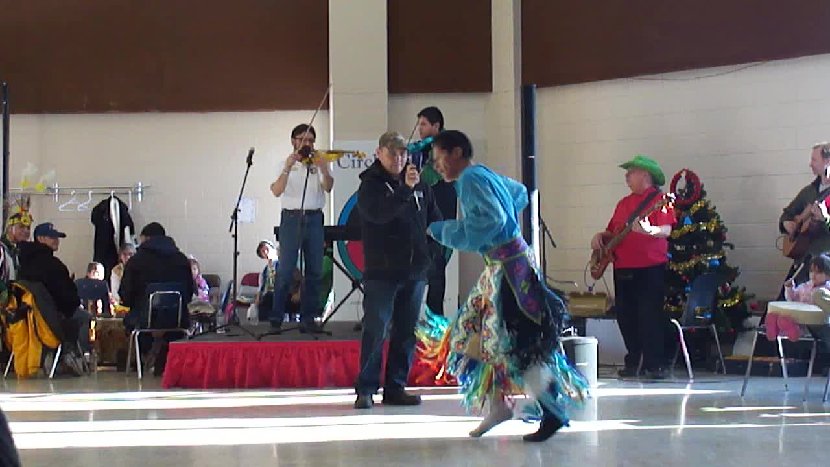 Brennan plays for dancers